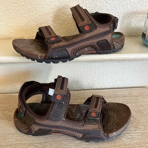 Merrell Sandspur Dark Earth/Potters Clay Performance Footwear Sandals Men’s 8
